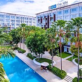 The Idle Hotel and Residence