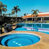 Hotel Ecce Inn & Spa