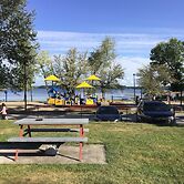 Park Place Motel & Suites