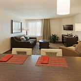 Candlewood Suites Erie by IHG