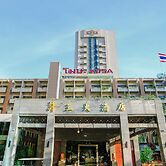 Kosa Hotel & Shopping Mall