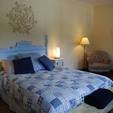 Victoria Falls House Inn