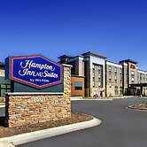 Hampton Inn & Suites Milwaukee West