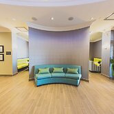 Hampton Inn & Suites by Hilton Bolton