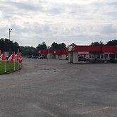 The Village Inn Motel