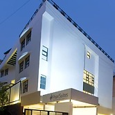 PearlSuites