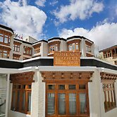 Hotel New Glacier View