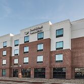 Cobblestone Inn & Suites - Waverly