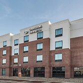 Cobblestone Inn & Suites - Waverly