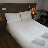 Hotel les Glycines