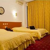 Oscar Hotel