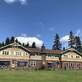 Cascade Lodge