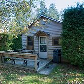 North Shore Cottages