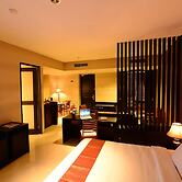 Emilia Hotel by Amazing