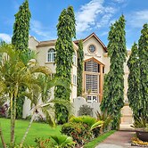 Mandela Court Grenada