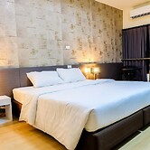 Prajaktra City Hostel