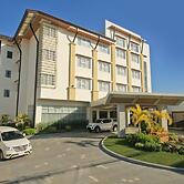 Harvest Hotel