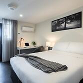 Ascot Budget Inn & Residences