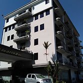 Casuarina Hotel