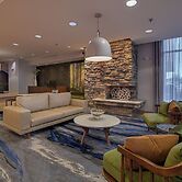 Fairfield Inn & Suites East Grand Forks