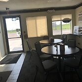 Smart Choice Inn