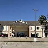 Yorktown Inn And Suites