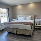 Holiday Lodge