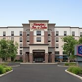 Hampton Inn & Suites Pittsburgh/Harmarville