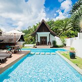 De Chom Villa