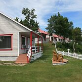 Motel Les Chalets Bo-Fleuve