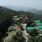 WoodSmoke resort & Spa