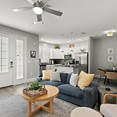 NEW Canopy Cabana Luxury Downtown Apt