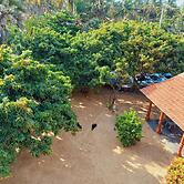 Alankuda Dolphin Village Hotel