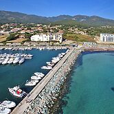 Res. Villa Tyrrenia, Macinaggio/rogliano, Apartment With bay View