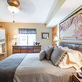 Waterfront Johnson Lake Getaway w/ Fire Pit!