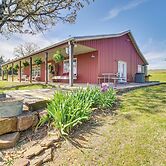 Peaceful Cameron Getaway ~ 5 Mi to Poteau!