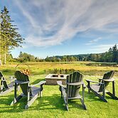 Washington Gem on 8.5 Acres: Clamming Nearby!