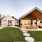 Maude Luxe Resort Style Amenities