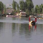 The Mughal Palace Eco Luxury Houseboat