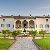 Villa Antica in Lucca