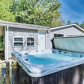 Lake Escape w/ Hot Tub & Docks in Hope!