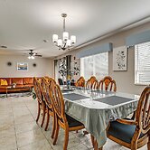 Lutz Home ~ 14 Mi to Downtown Tampa