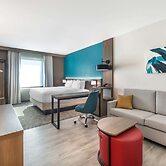 Comfort Suites Fort Myers East I-75