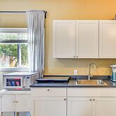 Guest Suite in Portland Area w/ Shared Patio