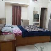 Goroomgo Royal Elite Inn Jalandhar