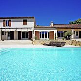 Luxury Villa in Provence With a Private Pool