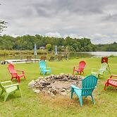 Screened Porch w/ Lake Views: Waterloo Home!