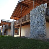 1/2 Cottage That Will be Perfect for Families With Children