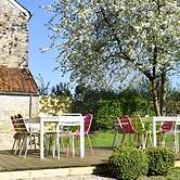 Attractive Holiday Home in Gerin Near Centre