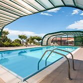 Inviting Farmhouse in Appenines With Covered Swimming Pool